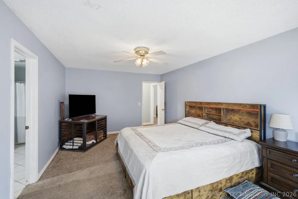 9107 S 85th East Ave, Tulsa, OK 74133