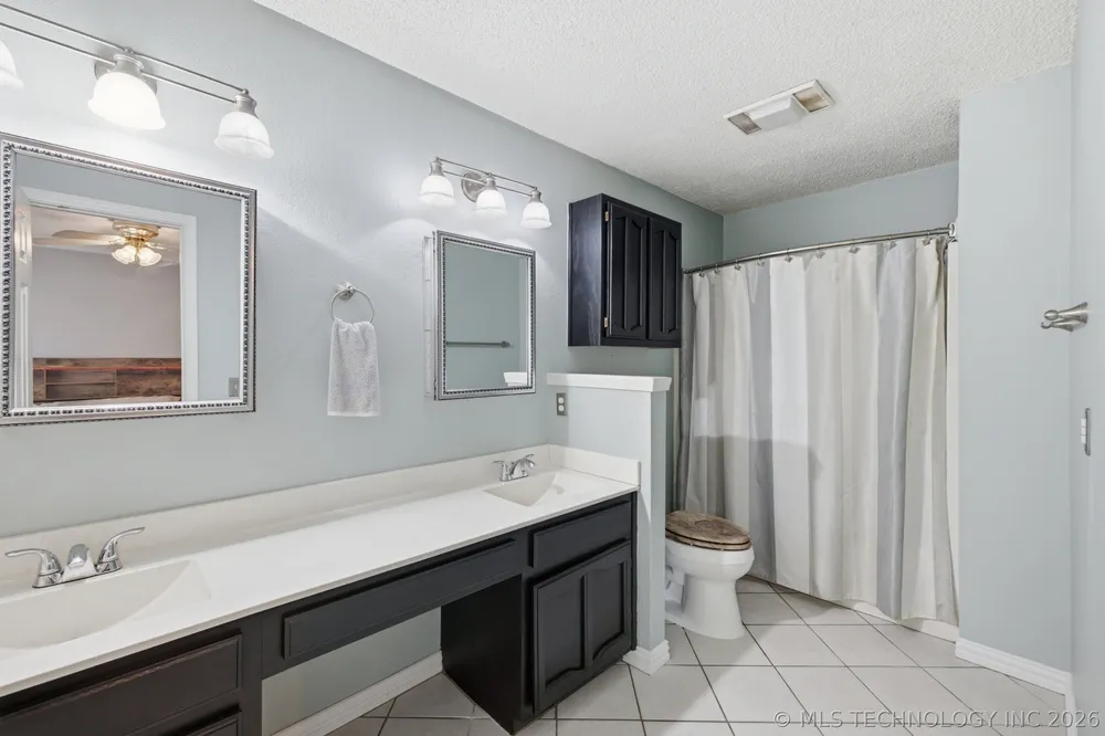 9107 S 85th East Ave, Tulsa, OK 74133