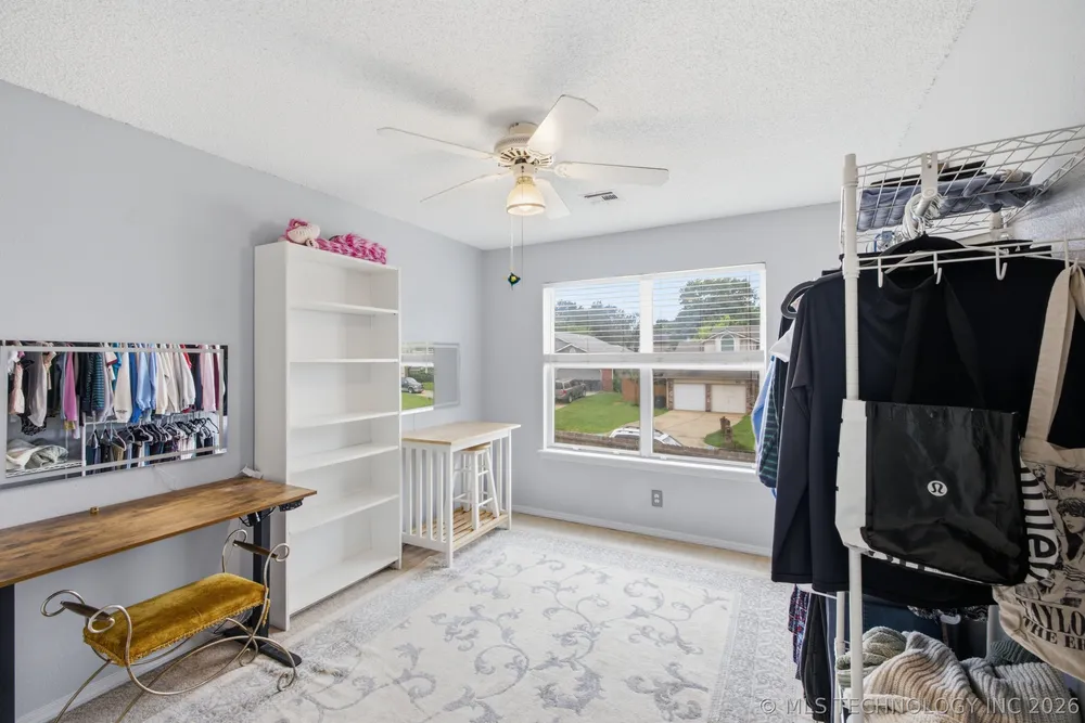 9107 S 85th East Ave, Tulsa, OK 74133