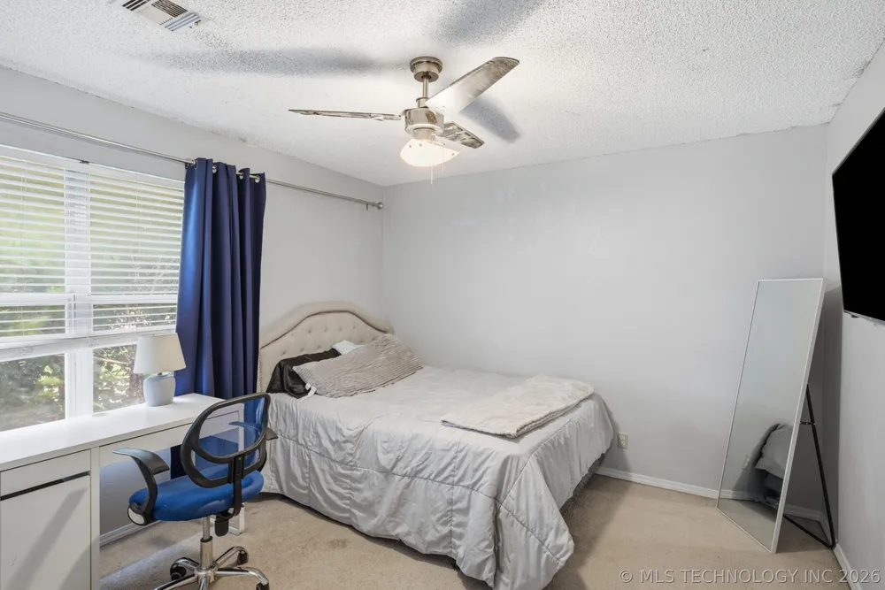 9107 S 85th East Ave, Tulsa, OK 74133