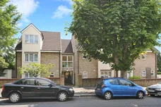 16 Hillside Avenue, Friern Barnet
