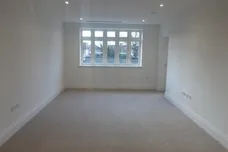 931 High Road, North Finchley, London