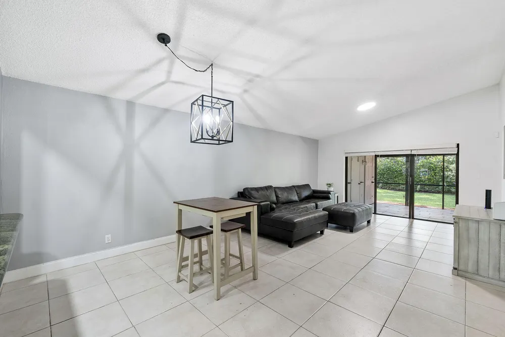 4149 Palm Forest Dr S, Delray Beach, FL 33445