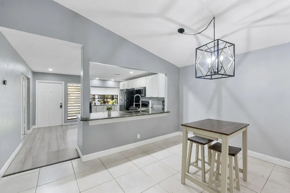 4149 Palm Forest Dr S, Delray Beach, FL 33445