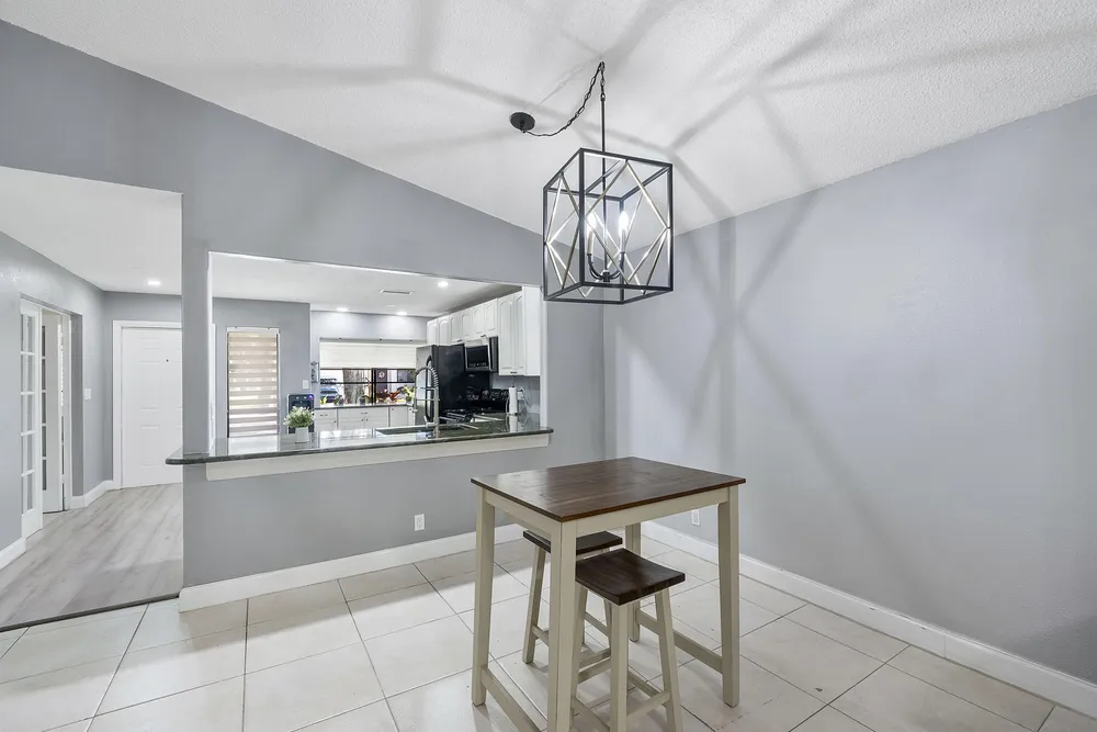 4149 Palm Forest Dr S, Delray Beach, FL 33445