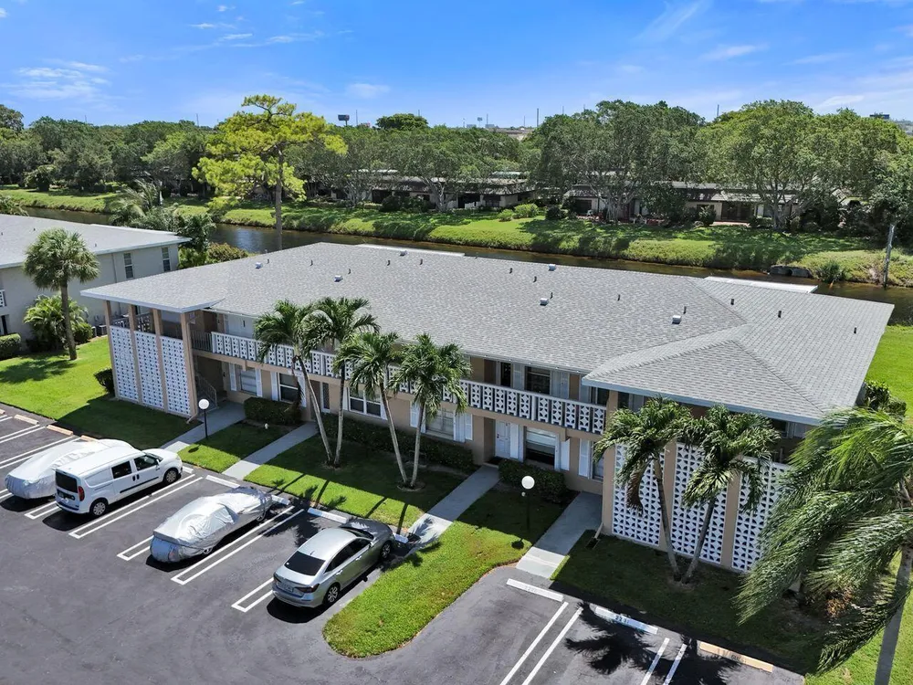 1050 Citrus Way, Delray Beach, FL 33445