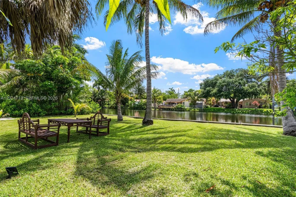 13010 Griffing Blvd, North Miami, FL 33161