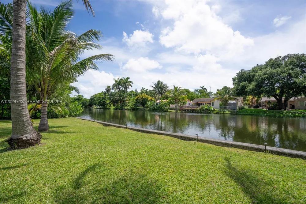 13010 Griffing Blvd, North Miami, FL 33161