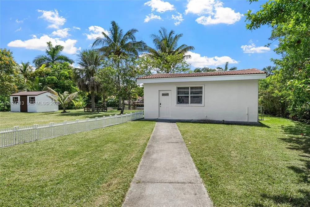 13010 Griffing Blvd, North Miami, FL 33161
