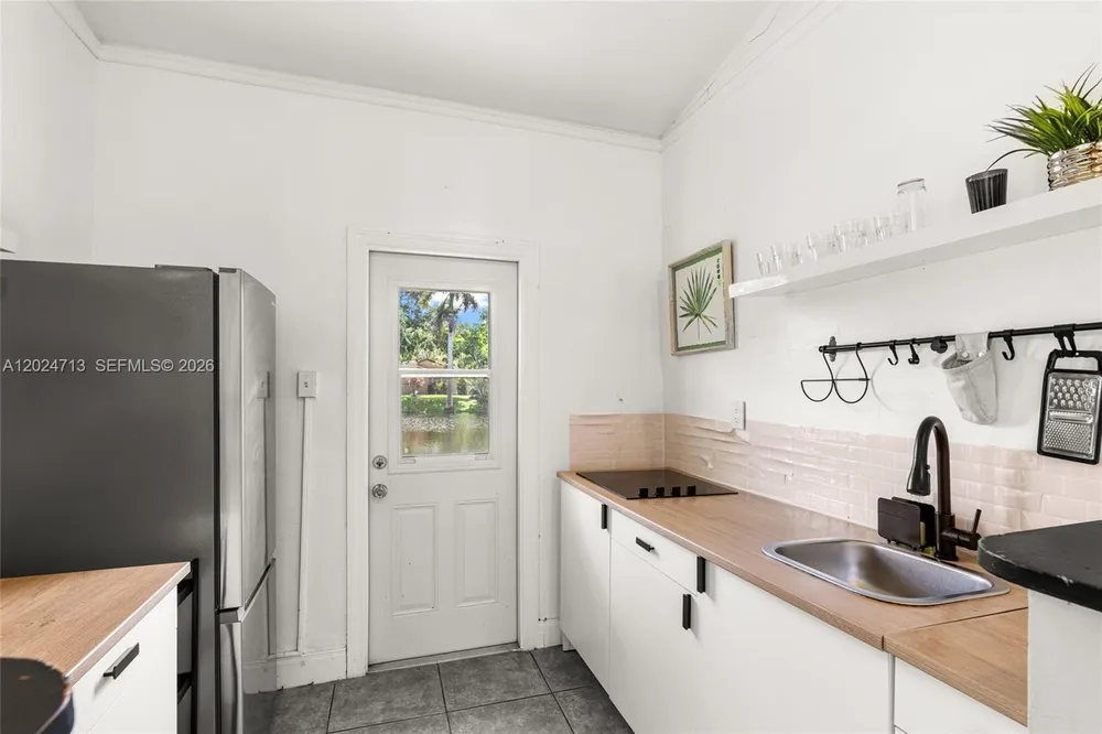 13010 Griffing Blvd, North Miami, FL 33161