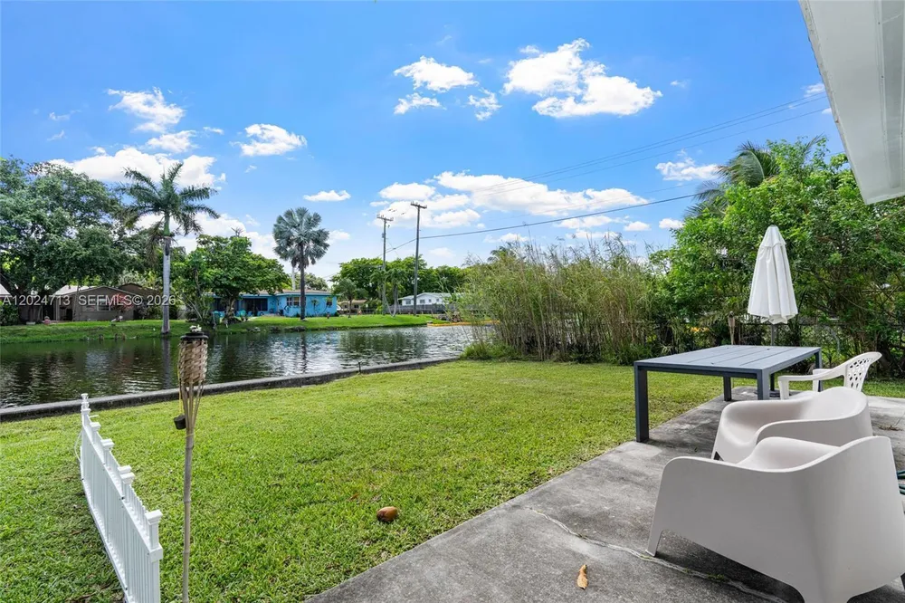 13010 Griffing Blvd, North Miami, FL 33161