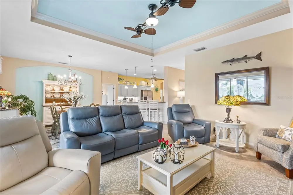 117 Beau Rivage Dr, Rotonda, FL 33947