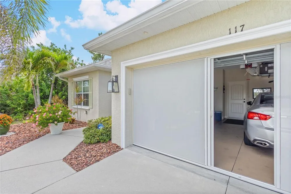 117 Beau Rivage Dr, Rotonda, FL 33947