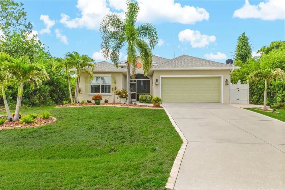 117 Beau Rivage Dr, Rotonda, FL 33947