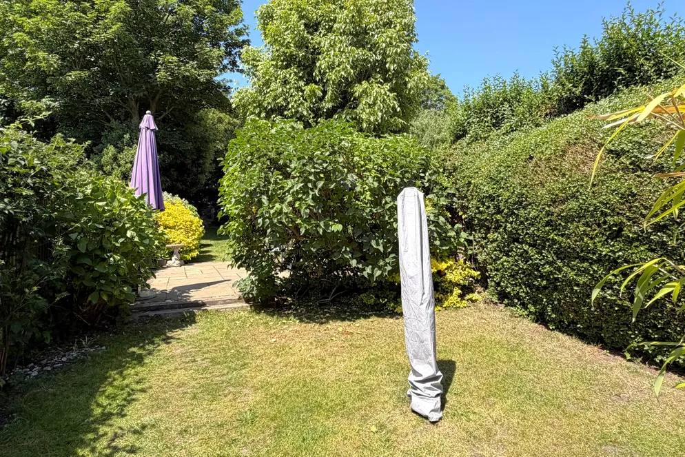 Property carousel item 11