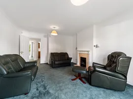 Stonelaw Drive, Rutherglen, Glasgow thumb 3
