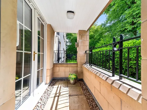 Stonelaw Drive, Rutherglen, Glasgowphoto