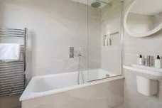 Clifton Road, London, N22 photo 10