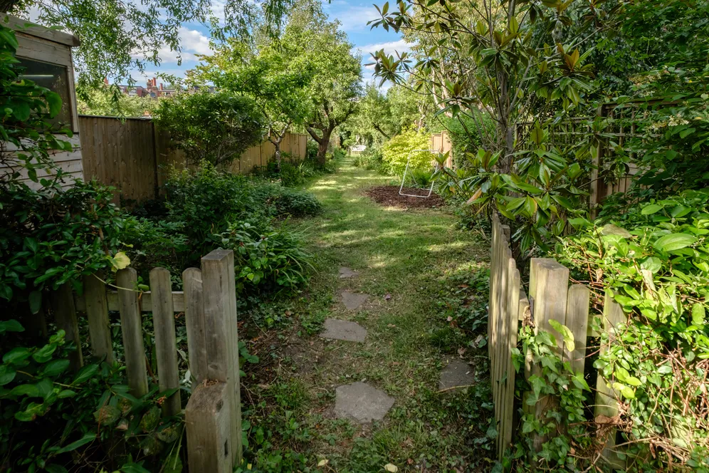 Clifton Road, London, N22 photo 19