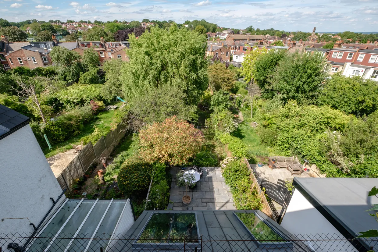 Clifton Road, London, N22 photo 21