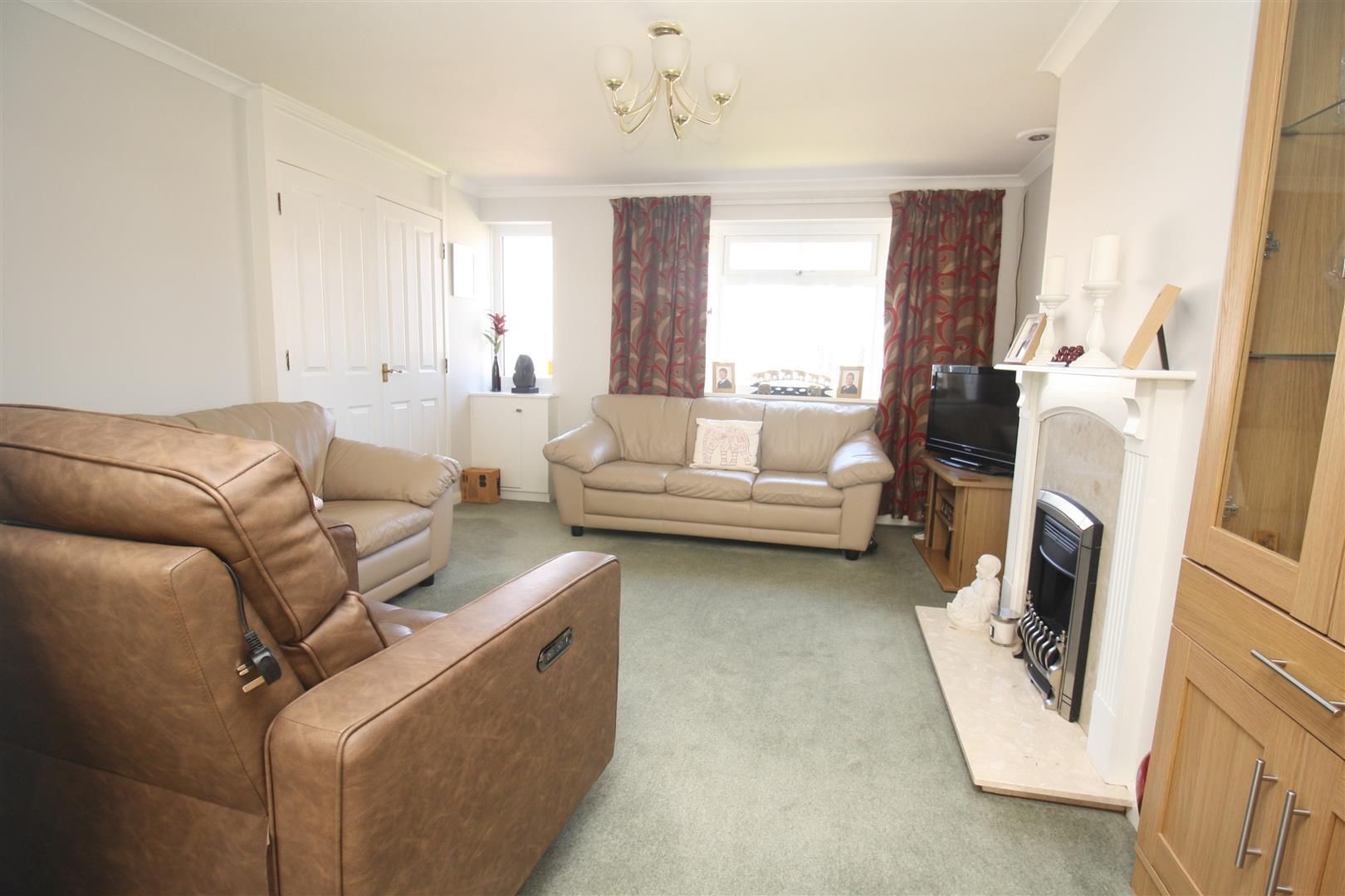 Magenta Close, Bletchley, Milton Keynes Image 5