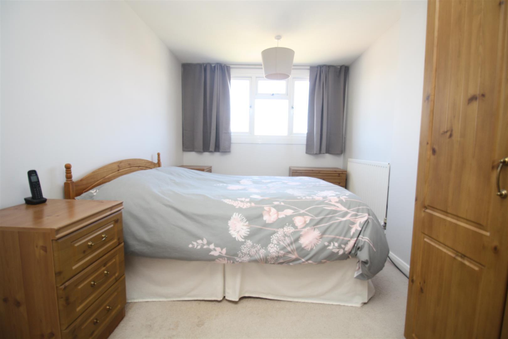 Magenta Close, Bletchley, Milton Keynes Image 10