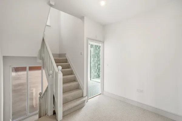 Inglis Road, Lexden, CO3 photo 15