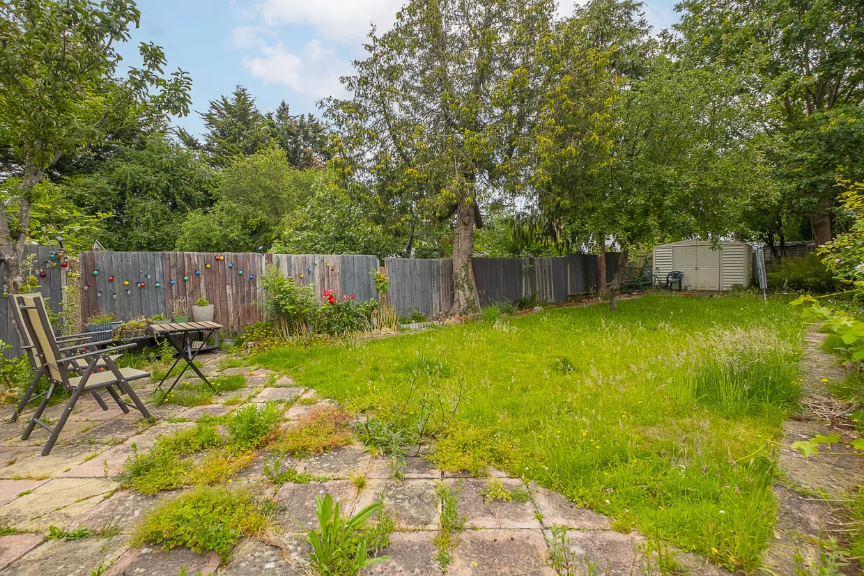 Robin Hood Way, London, SW15 photo 19