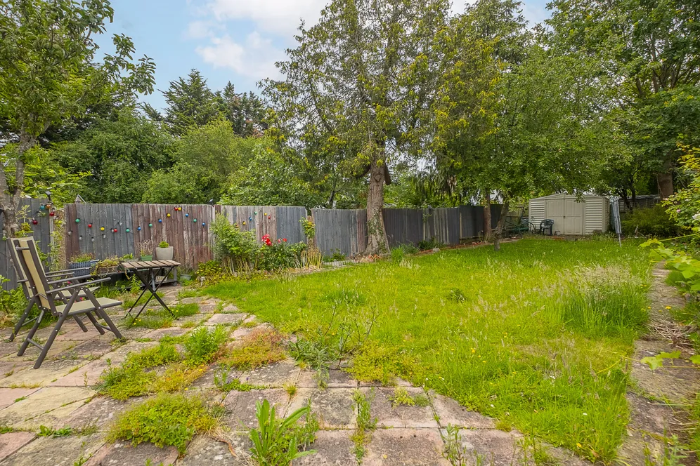Robin Hood Way, London, SW15 photo 19