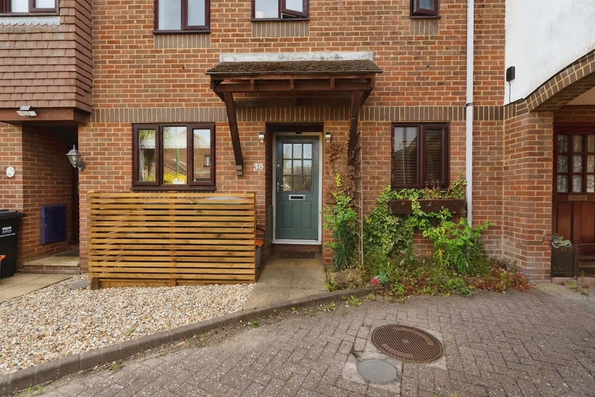 Warren Way, Barnham, Bognor Regis