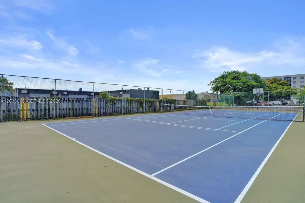 4555 SW 68th Court Cir, Miami, FL 33155