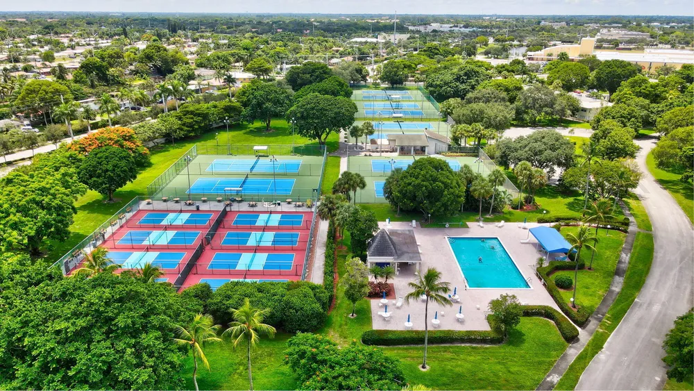 2202 Lucaya Bend, Coconut Creek, FL 33066