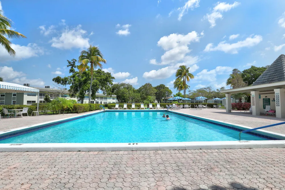 2202 Lucaya Bend, Coconut Creek, FL 33066