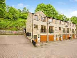 Middlefoot Terrace, Luddendenfoot, Halifax photo