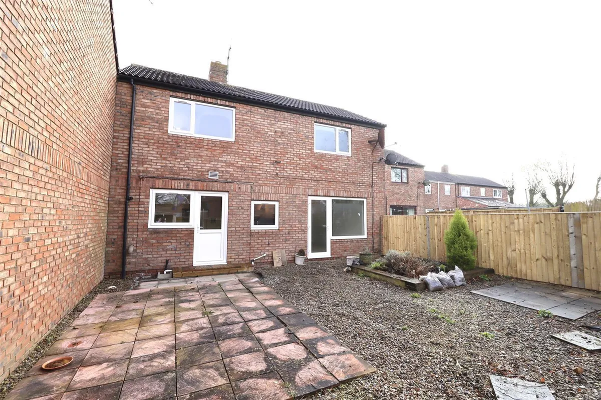 Glebe Avenue, Full Sutton, York