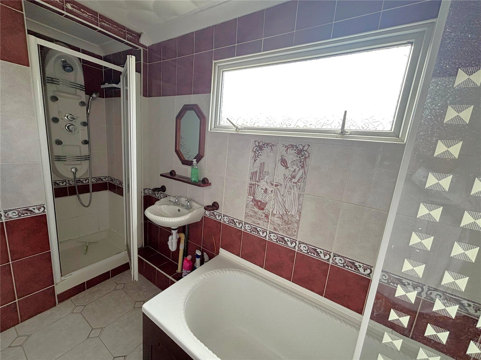 Southwick Court, Fareham, Hampshire, PO14 Image 12