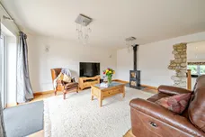 Old Park Lane, Farnham, GU9 photo 4
