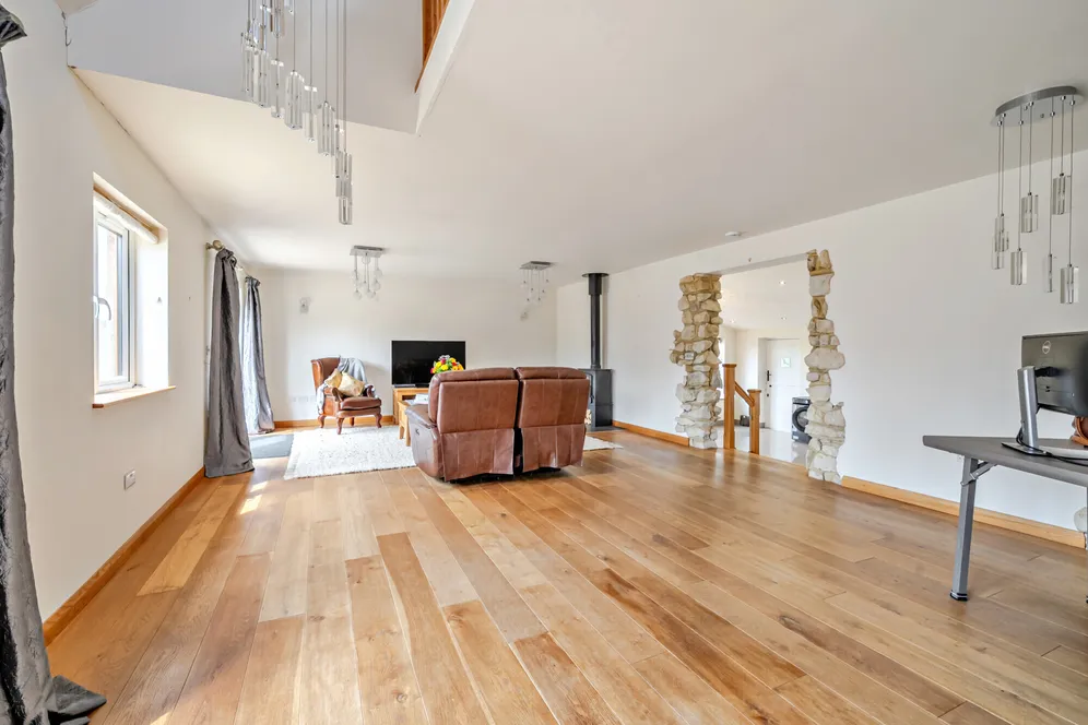 Old Park Lane, Farnham, GU9 photo 11