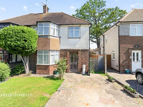 Cunliffe Road, Epsomphoto