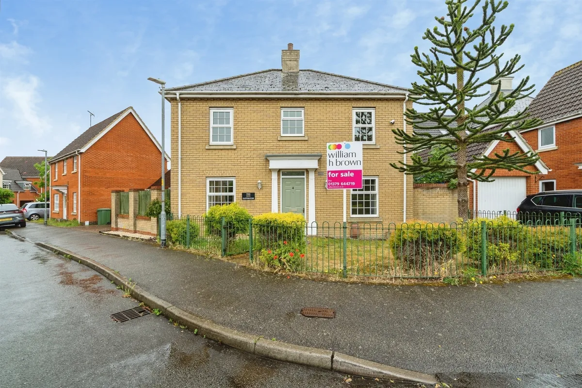 Ensign Way, DISS
