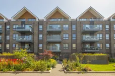 Antoinette Close Kingston Upon Thames KT1 photo 1