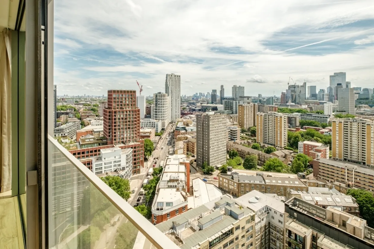 Bollinder Place London EC1V photo 3
