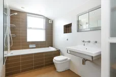 Palmerston Road, SW19 photo 4
