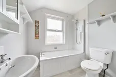 Allingham Road Reigate RH2 photo 6