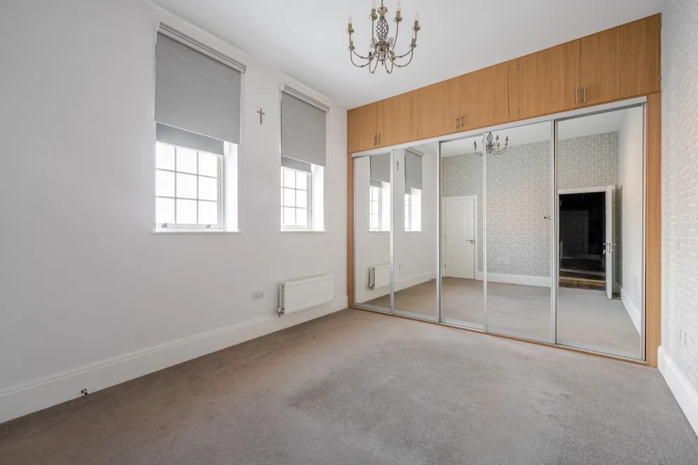Glanville Way, Epsom KT19 photo 10