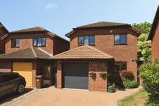 Knights Garden, Hailsham