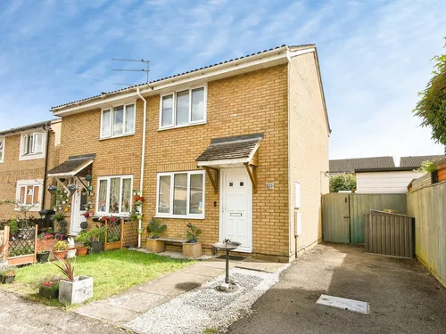 Meares Drive, Shaw, Swindonphoto