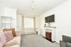Meares Drive, Shaw, Swindon