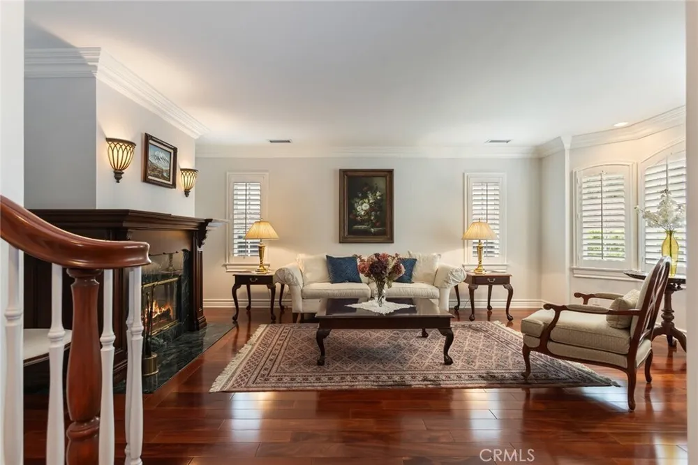 481 Paulette Pl, La Canada Flintridge, CA 91011