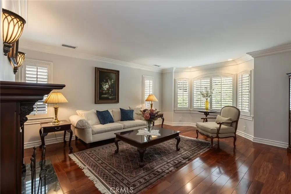 481 Paulette Pl, La Canada Flintridge, CA 91011
